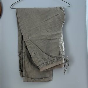 Women’s flowy pants